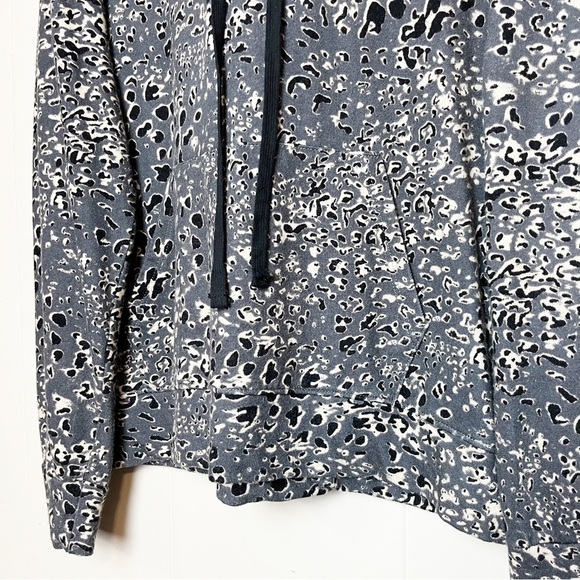 Sundry leopard hoodie hooded sweatshirt soft stretchy knit loungewear gray black - Picture 3 of 11